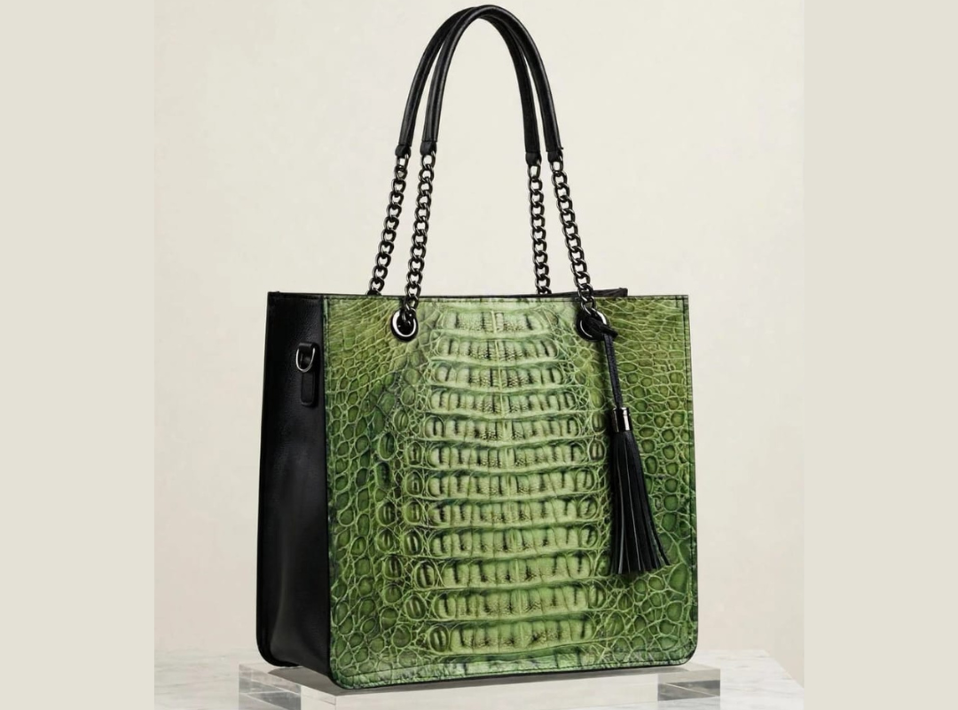 bolsa cocodrilo 2 editada en canva
